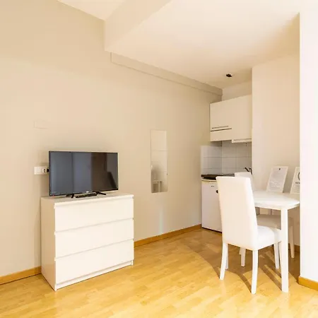 Virgilio Studio By Flatscollection * Milan