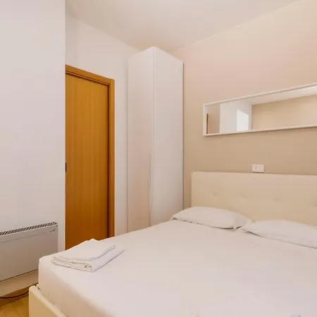 Virgilio Studio By Flatscollection Apartment Milan