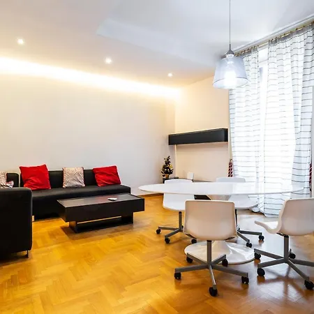 Apartment Virgilio Studio By Flatscollection