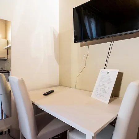 Virgilio Studio By Flatscollection Apartment *
